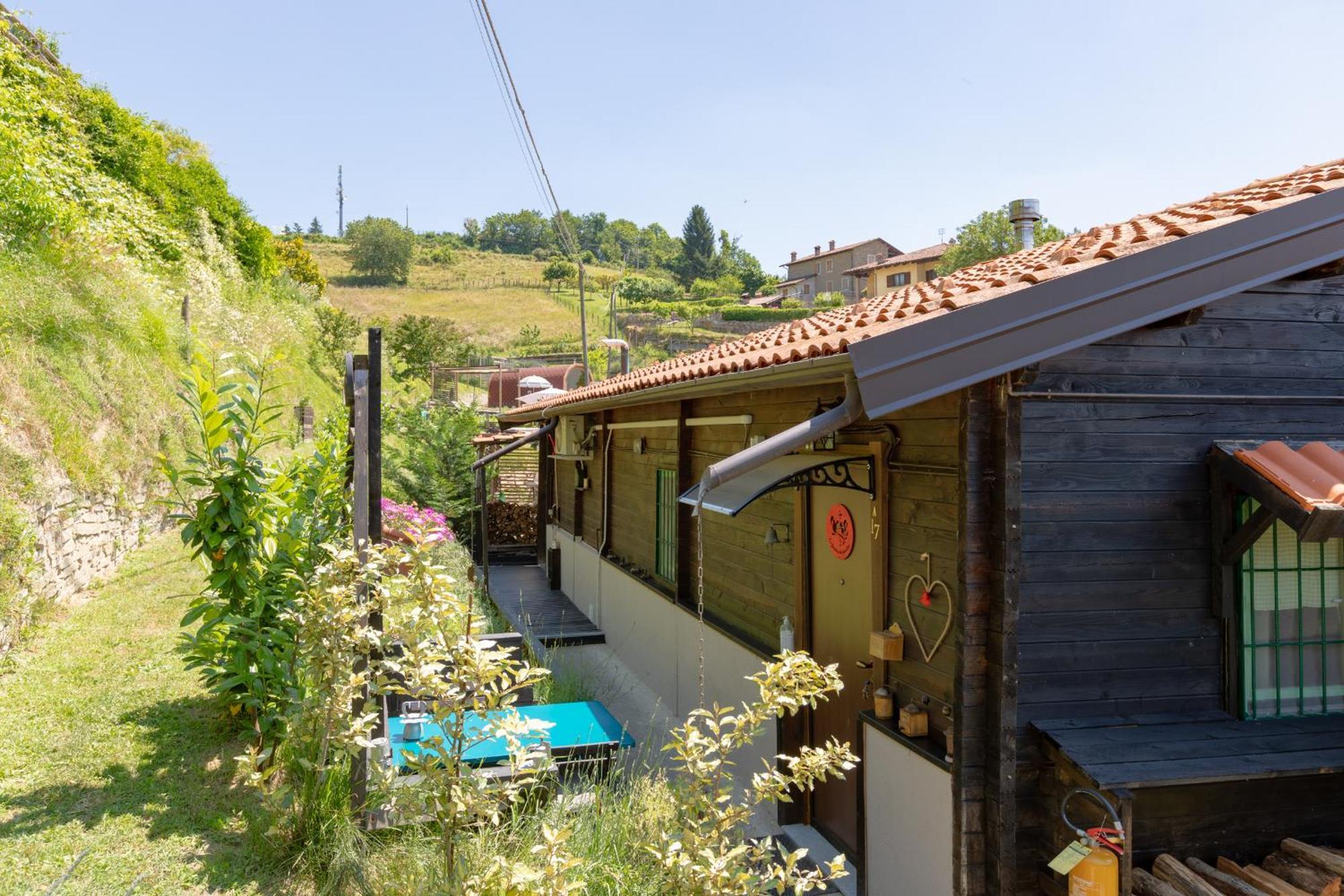 Murazzano  La Tana Dello Scoiattolo - Adults Only Bed & Breakfast エクステリア 写真