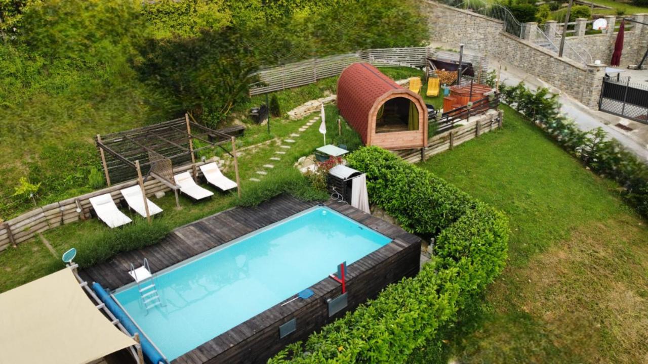 Murazzano  La Tana Dello Scoiattolo - Adults Only Bed & Breakfast エクステリア 写真